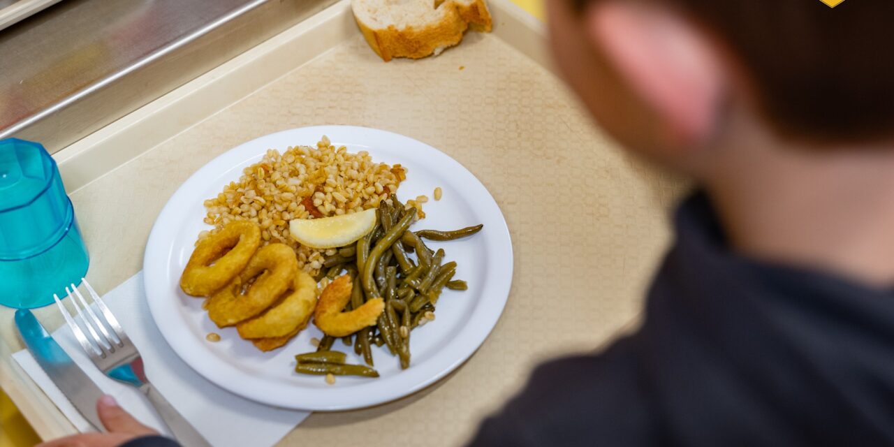 SENSIBILISATION CONTRE LE GASPILLAGE ALIMENTAIRE DANS NOS ÉCOLES